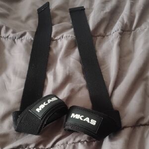 Black Lifting Straps for Men - Heavy-Duty Wrist Support
